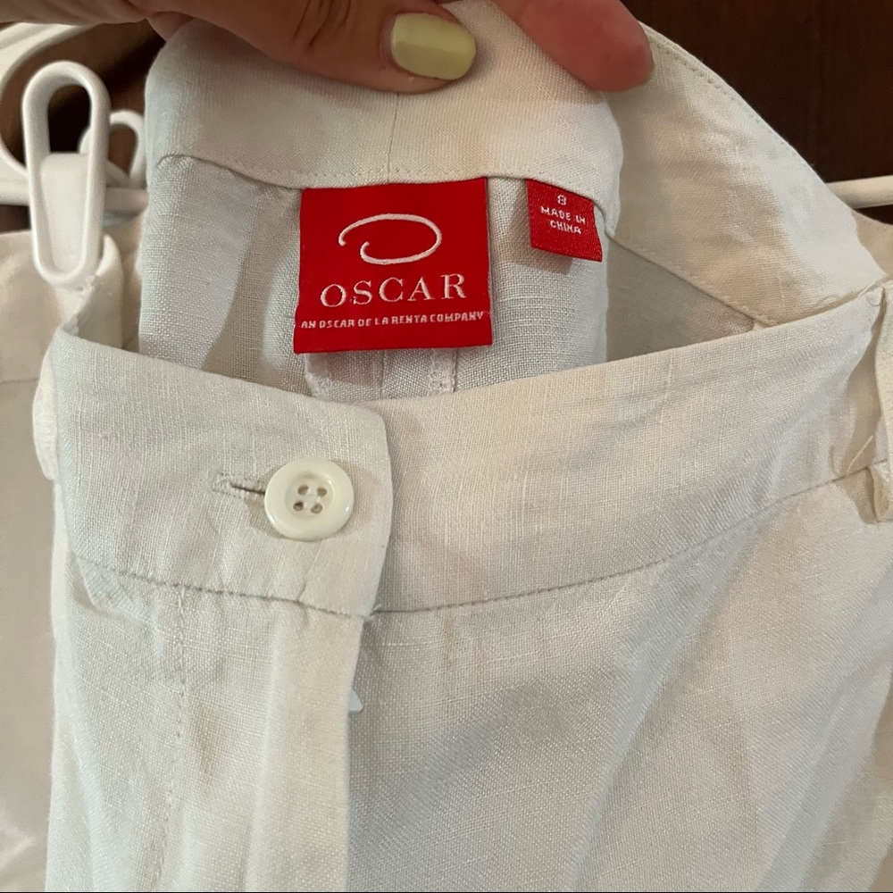 White linen Oscar de La Renta pants